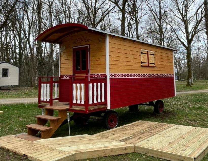 Camping De La Croix D'Arles ブール エクステリア 写真