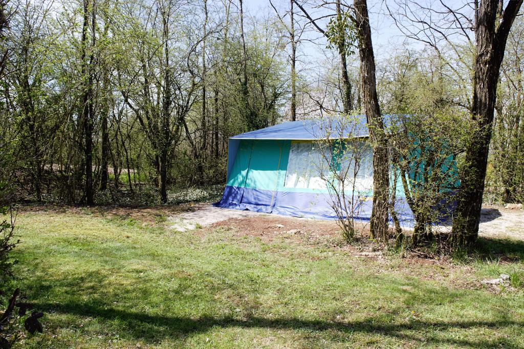 Camping De La Croix D'Arles ブール エクステリア 写真