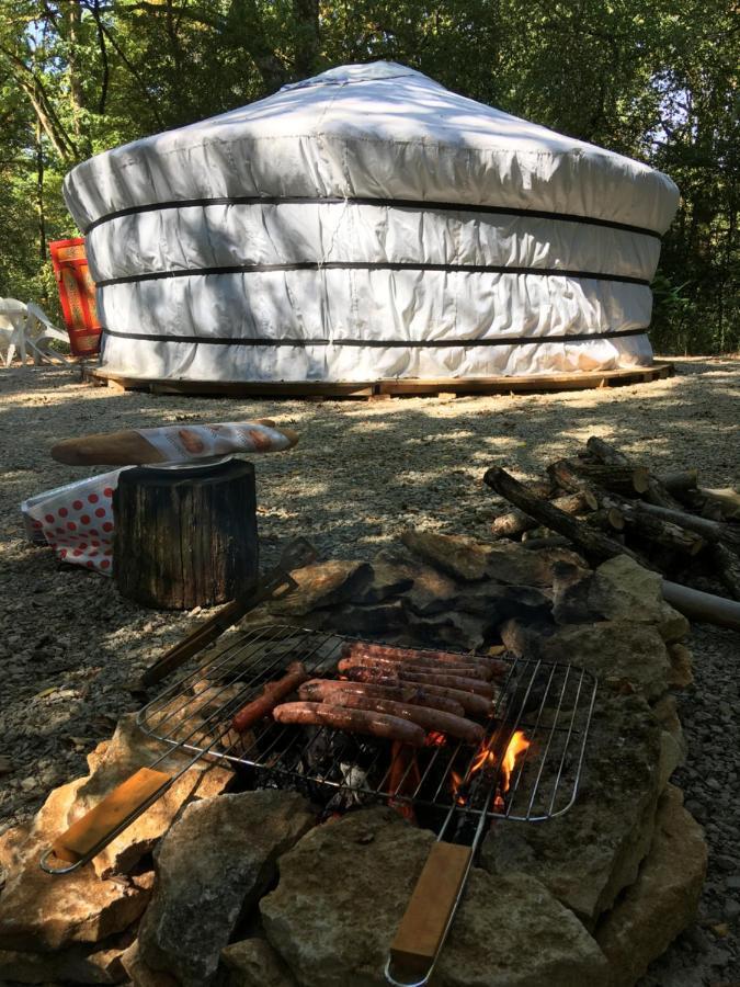 Camping De La Croix D'Arles ブール エクステリア 写真
